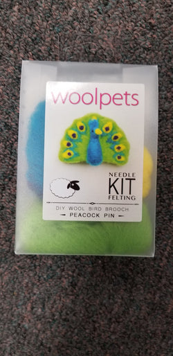 Woolpets Peacock Brooch Pin Wool Needle Felting Craft Kit