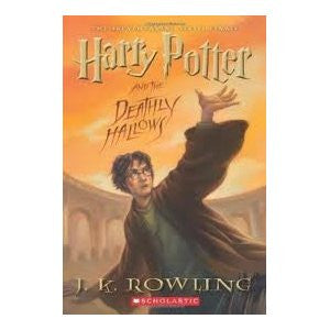 Harry Potter and the Deathly Hallows (Book 7) Paperback
