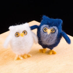 WoolPets Felting Owls Kit