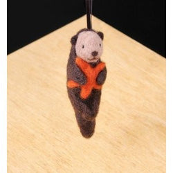 WoolPets Sea Otter Wool Needle Felting Craft Kit